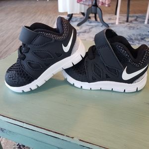 2C Black Nike Baby Shoes